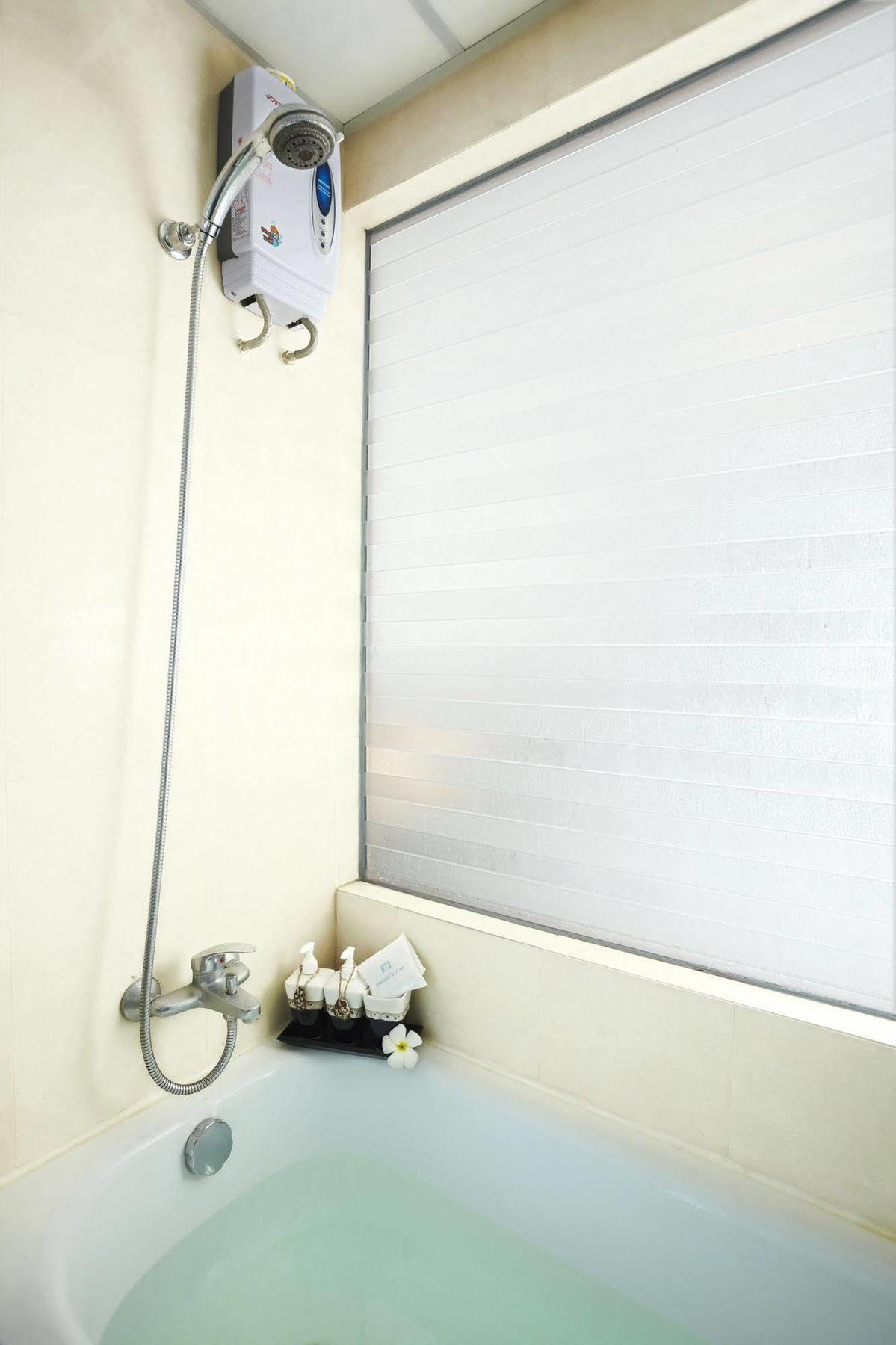 בנגקוק Diamond Residence Ratchada מראה חיצוני תמונה